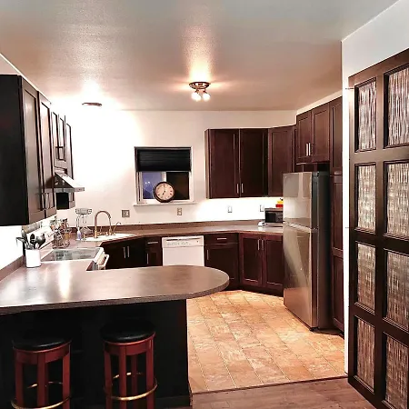 Newly Remodeled Spacious Units, Minutes From Mountains, Inlet, Downtown And Airport Anchorage Exterior photo