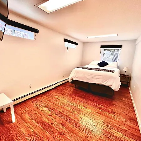 Newly Remodeled Spacious Units, Minutes From Mountains, Inlet, Downtown And Airport Anchorage Exterior photo